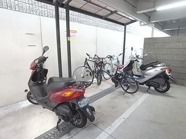 サンビルダー六甲山ノ手の外観