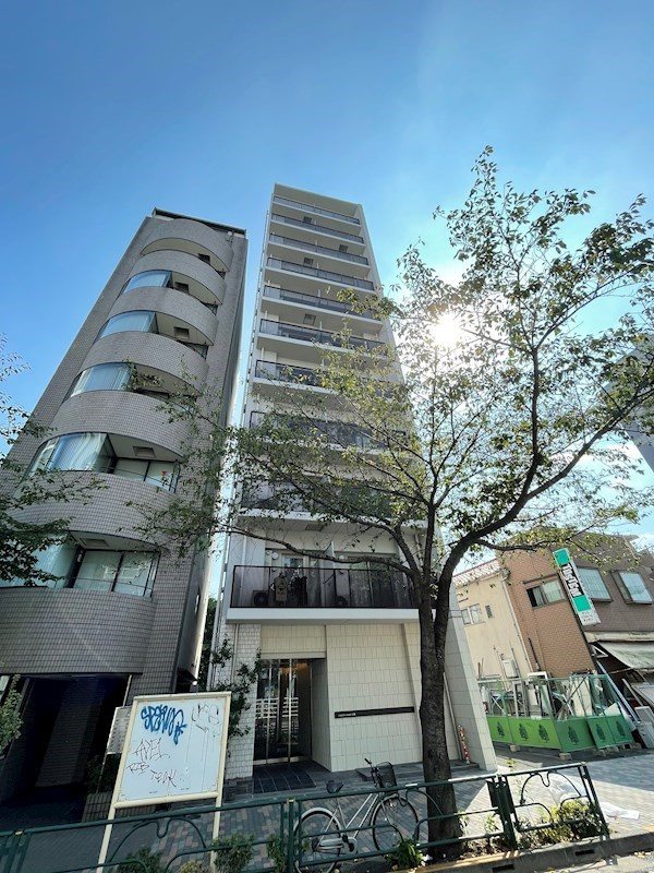 クレストコート広尾の外観