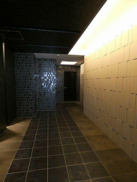 クレストコート広尾のロビー