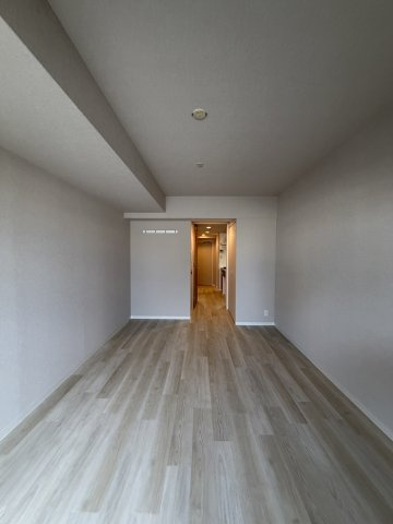 アルファレガロ神戸WESTの居間・リビング