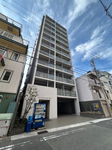 アルファレガロ神戸WESTの外観