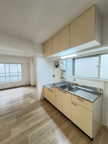 マンショントーアのキッチン