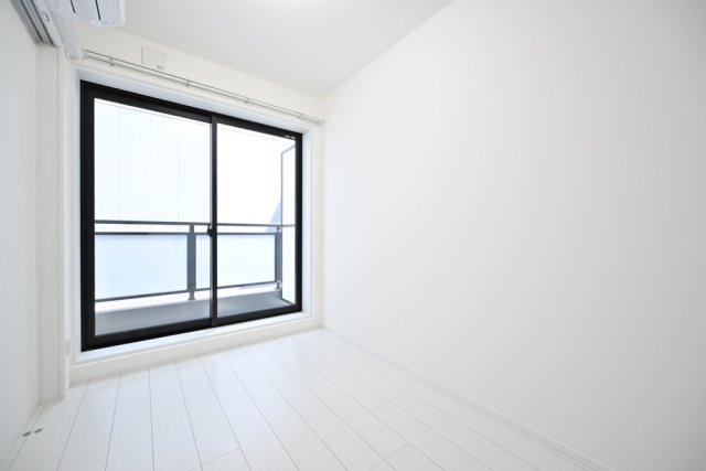Ｔｈｅ　Ｒｅｓｉｄｅｎｃｅ　Ｎｉｈｏｎｂａｓｈｉの洋室|ゆったりした洋室です