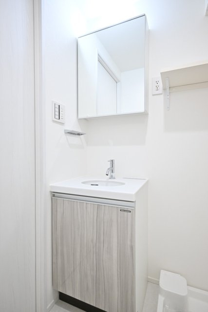 Ｔｈｅ　Ｒｅｓｉｄｅｎｃｅ　Ｎｉｈｏｎｂａｓｈｉの独立洗面台|独立洗面化粧台付き