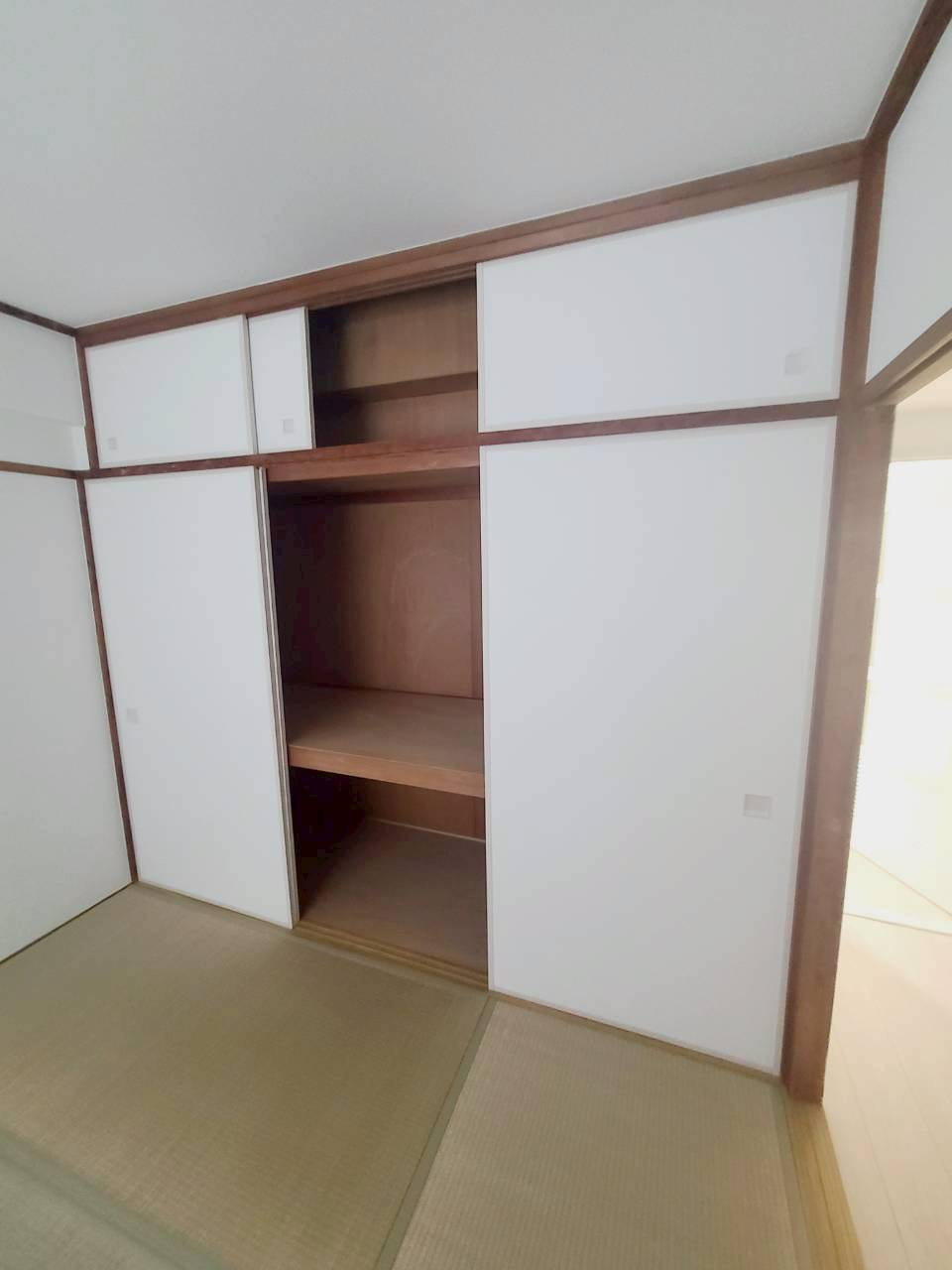 UR武庫川 8号棟の収納