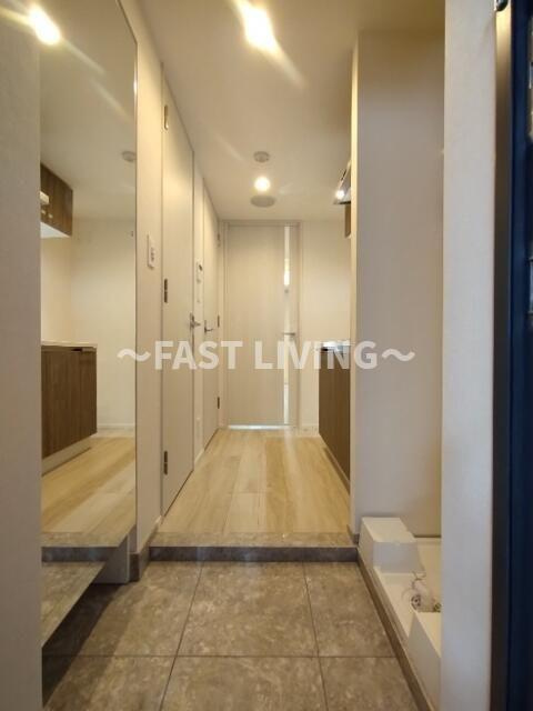 クレイシアIDZ千代田岩本町の玄関