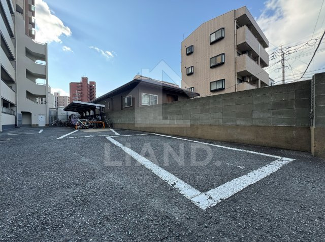 ST百道スイーツ　百道小学校区の駐車場
