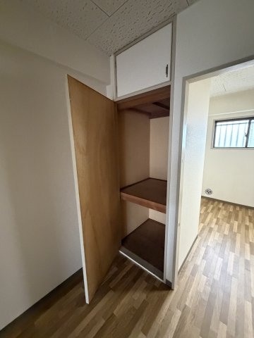 アベニュー・Kの収納