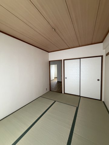 アベニュー・Kの和室