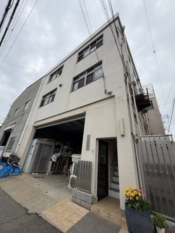 野田町田中マンションの外観