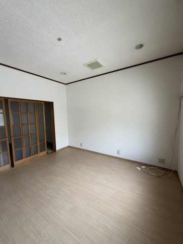 大同町５丁目貸家の寝室