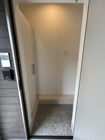 グランデュオSATOの玄関|きれいな玄関です