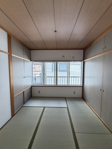 腕塚ハイツの和室