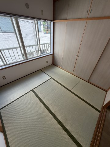 腕塚ハイツの和室
