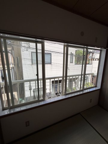 腕塚ハイツのバルコニー