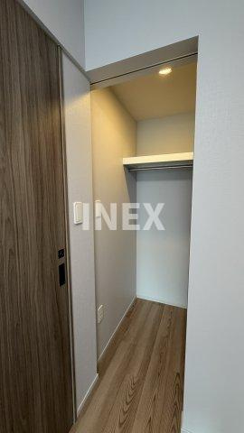 横浜市西区中央１丁目の賃貸マンションの収納