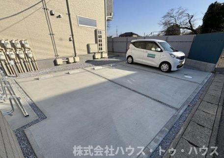 リーブルファイン柏高田の駐車場