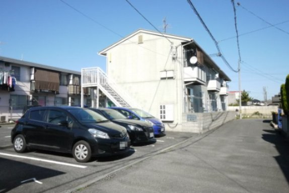 ジャン・ド・フルール南輝の駐車場