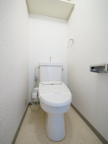 ジョイフル今のトイレ|※写真は別の部屋のものです。