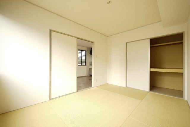 セジュール浜野B棟の収納|※写真は別の部屋のものです。