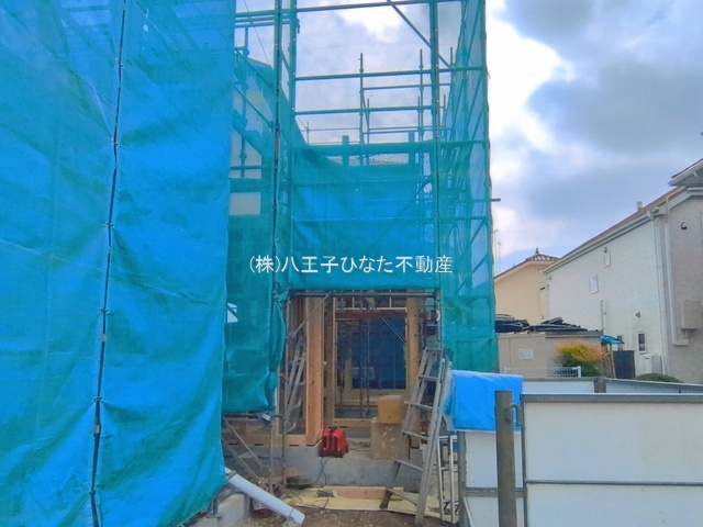 『八王子市新築戸建て』八王子市川口町496-3【仲介手数料無料】　７期の前面道路含む現地写真|～仲介手数料無料☆八王子ひなた不動産～八王子市川口町　新築戸建て