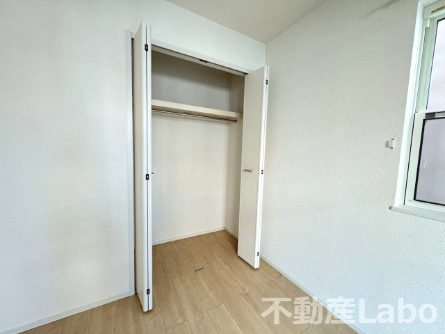 徳島市中島田町３丁目のアパートの収納