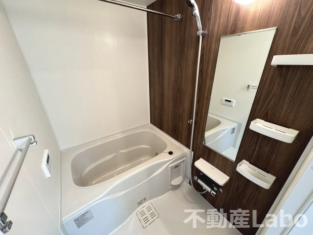 シエロアズール Aの浴室