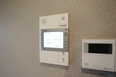 【セキュリティ】 | プレサンス ロジェ 栄パークサウス | モニター付きインターホンです