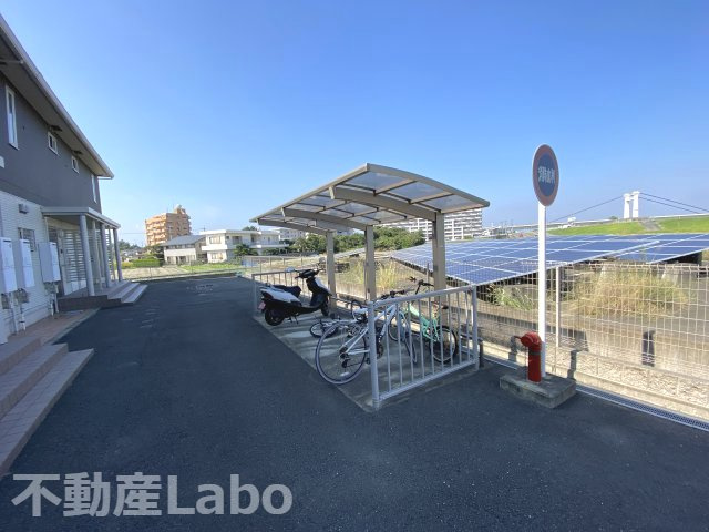 グリーンハイツ金沢の駐車場
