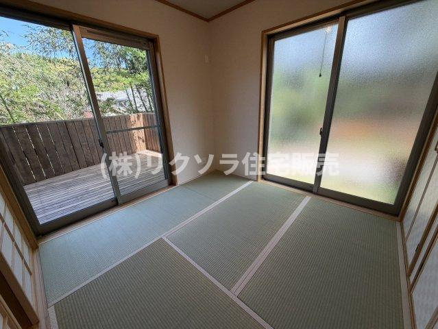 尊延寺5丁目　中古一戸建ての和室|和室4.5帖
■物件内覧・資金計画相談・住宅ローン相談、リフォーム相談、お問合せ受付中■
※当日・翌日のご内覧、ご相談はお電話でのお問合せがスムーズです！