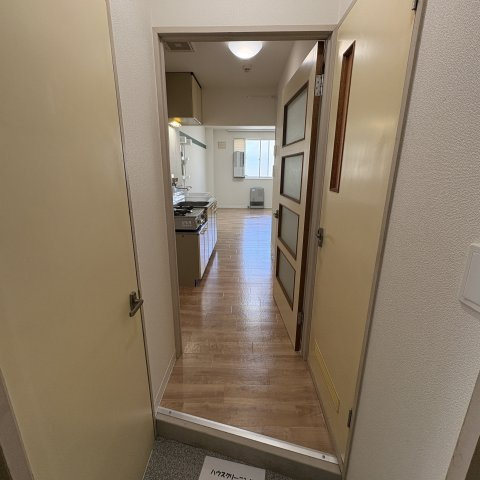 プラザマンション水元の玄関