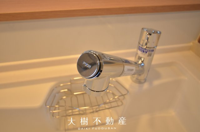 【キッチン】 | 綾瀬市寺尾西1丁目　新築戸建て　全１棟【仲介手数料無料】