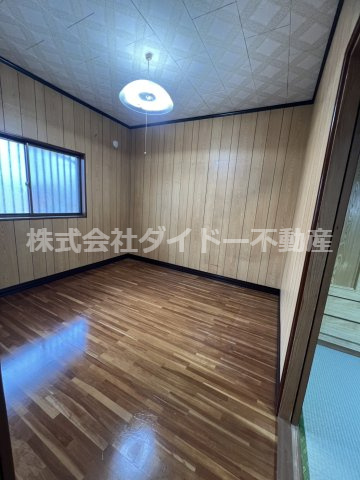 井上貸家（吉隈平屋)の内装