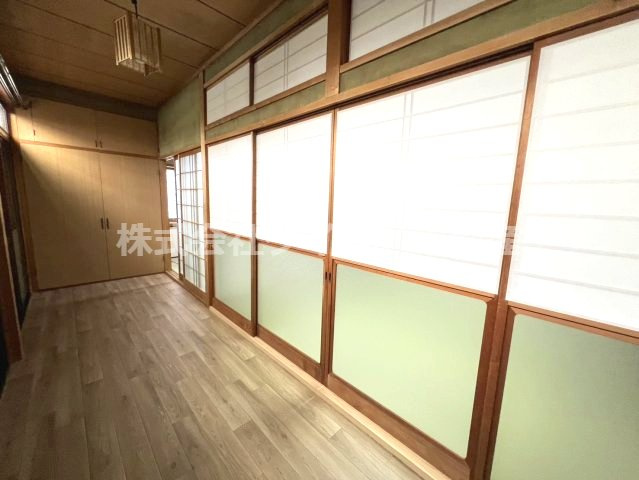 井上貸家（吉隈平屋)の内装