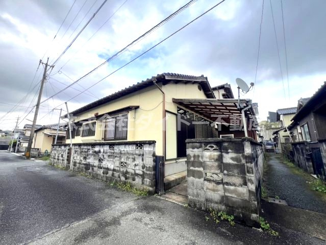 井上貸家（吉隈平屋)の外観