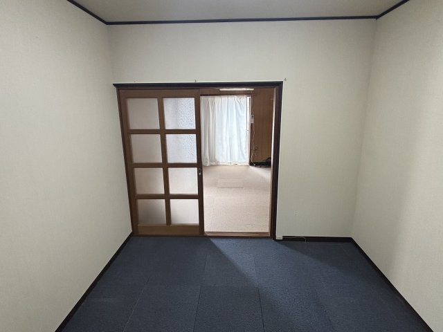 津島市下切町｜名古屋市の戸建ならホームアップの洋室
