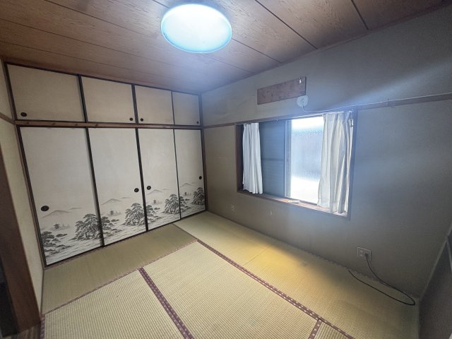 津島市下切町｜名古屋市の戸建ならホームアップの和室|2階和室