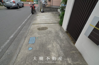 【駐車場】 | 座間市相武台3丁目　中古戸建て【仲介手数料無料】