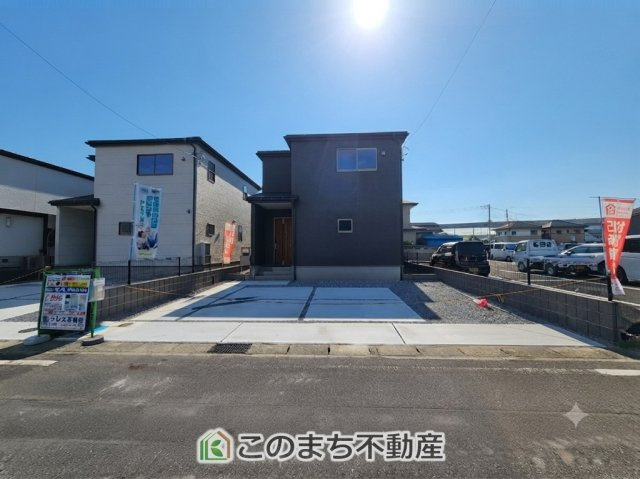 LiveleGarden.S第16栃木大平町富田の駐車場|カースペースは並列３台分ございます！