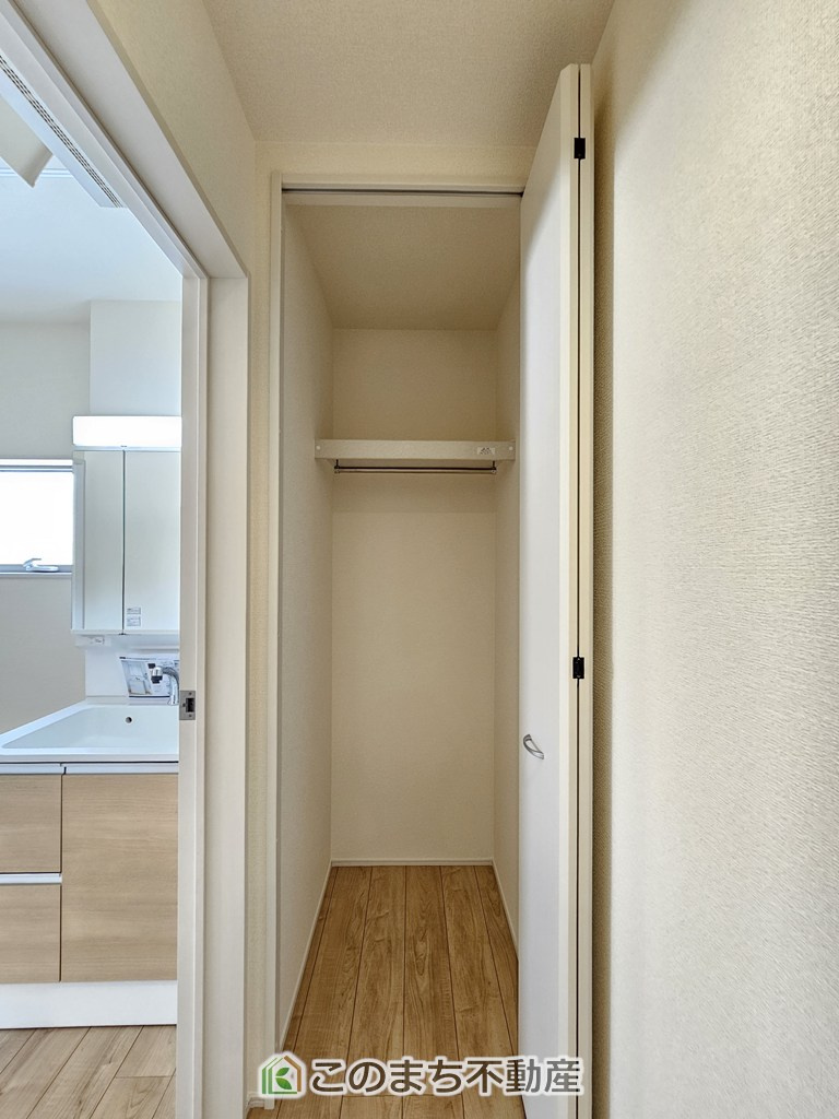 LiveleGarden.S第16栃木大平町富田の収納|各居室に収納付で住みやすさにこだわっています♪