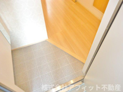 【エントランス】 | D-room新涯