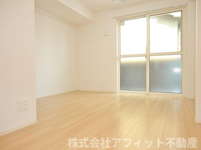 【居間・リビング】 | D-room新涯 | 洋室9.4帖