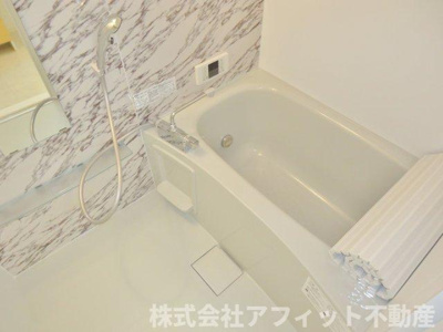 【浴室】 | D-room新涯 | 追い焚き機能付き