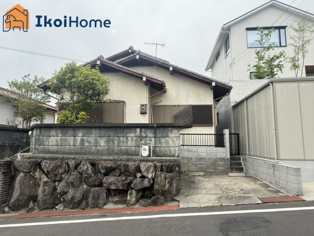 明石市大久保町高丘１丁目　中古戸建の駐車場|●年中無休：見学時間9:00～20:00・当日予約可●駐車場は2台になります。バイク・自転車も可！