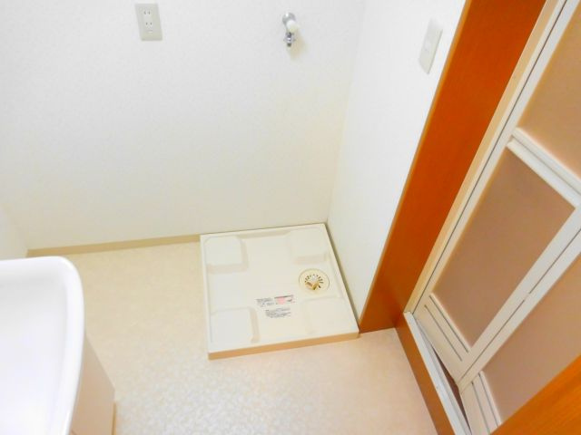 高槻市寿町１丁目の賃貸マンションの洗面所