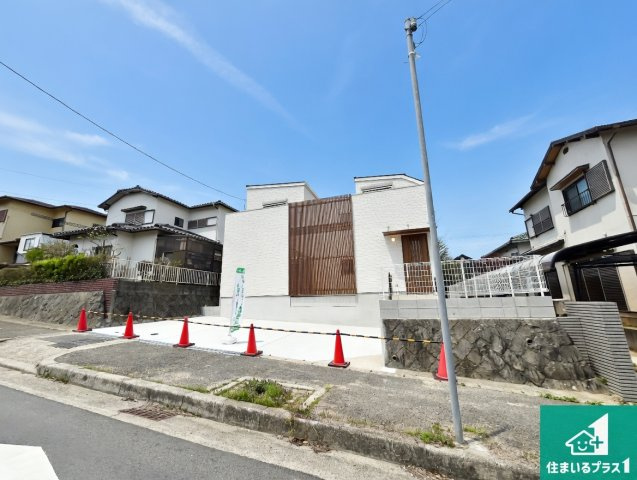 神戸市北区筑紫が丘　新築一戸建ての外観|安心の10年保証！外観を美しく保ち、雨水で汚れを落とします！気になることがありましたら、お気軽にお問い合わせください！