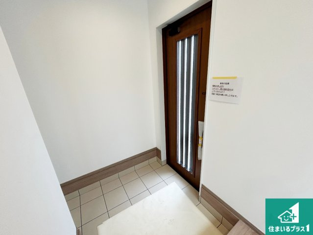 神戸市北区筑紫が丘　新築一戸建ての玄関|シューズボックスにはたくさんの靴が収納できるので玄関周りはいつもスッキリ！ご家族が増えても安心！