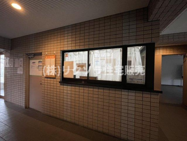 ルモン星田の受付|管理人室
■物件内覧・資金計画相談・住宅ローン相談、リフォーム相談、お問合せ受付中■
※当日・翌日のご内覧、ご相談はお電話でのお問合せがスムーズです！