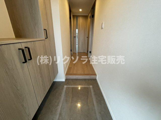 ルモン星田の内装|玄関内部
■物件内覧・資金計画相談・住宅ローン相談、リフォーム相談、お問合せ受付中■
※当日・翌日のご内覧、ご相談はお電話でのお問合せがスムーズです！