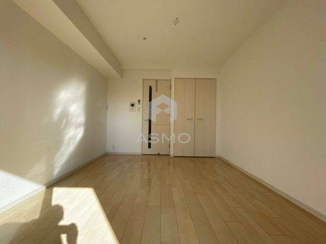 【居間・リビング】 | アドバンス大阪城グラシア | ※建物内別間取参考写真